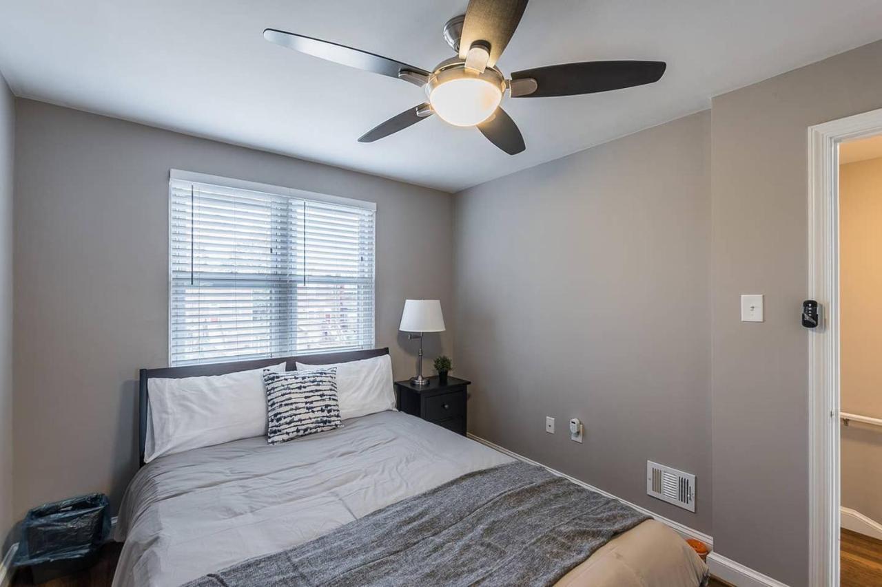 Beautiful 3Br 2Ba House With Cozy Backyard By Cozysuites Alexandria Extérieur photo