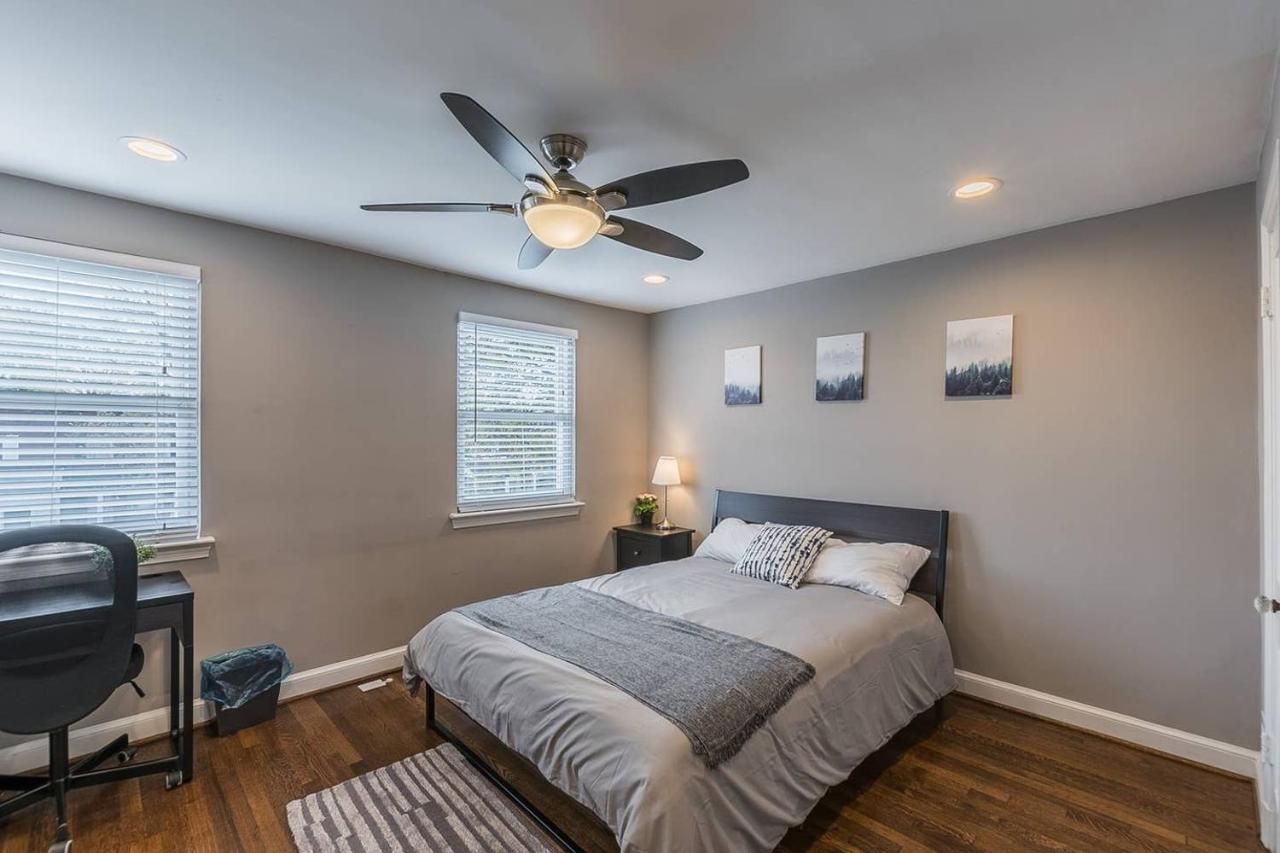 Beautiful 3Br 2Ba House With Cozy Backyard By Cozysuites Alexandria Extérieur photo