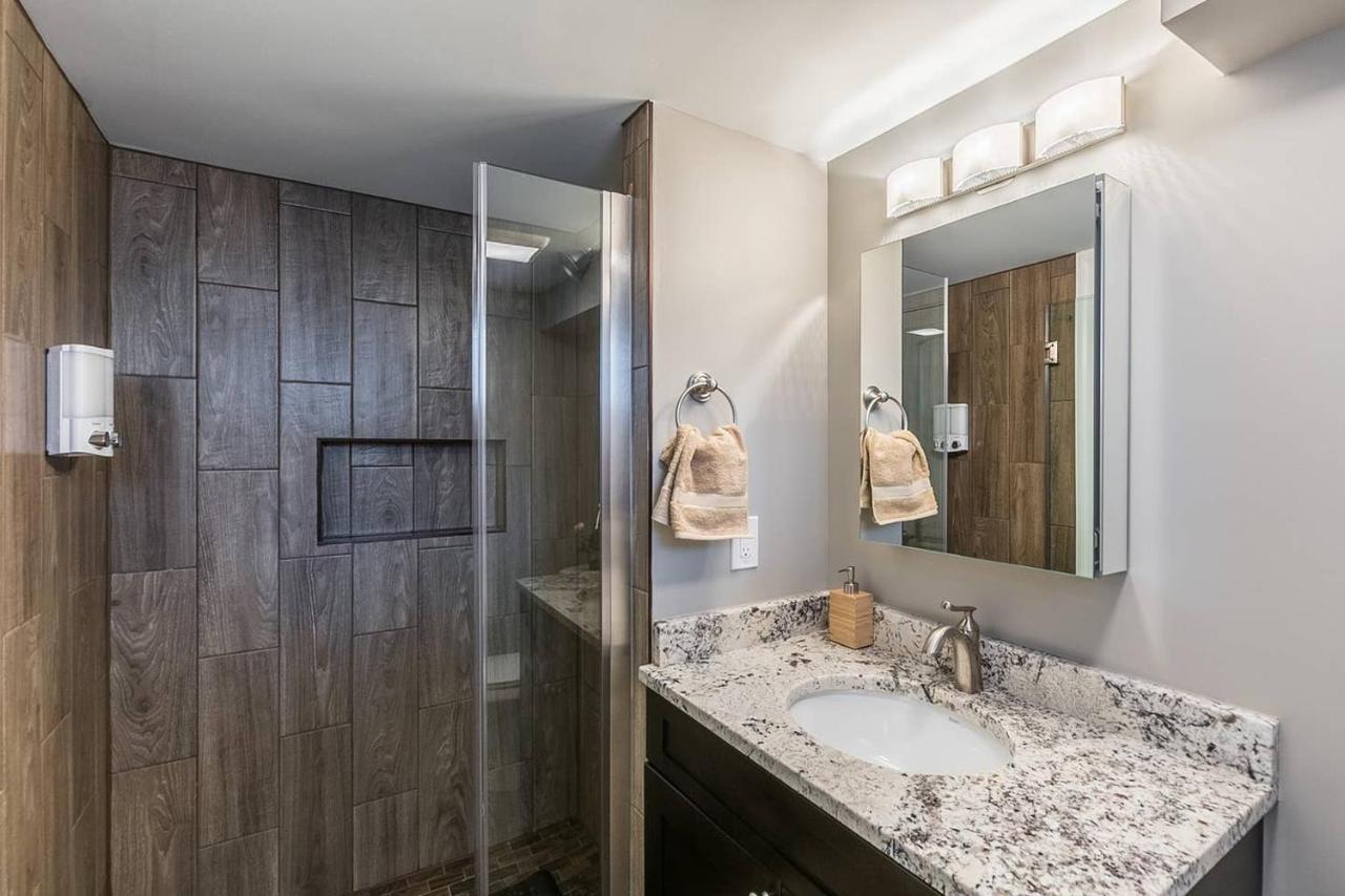 Beautiful 3Br 2Ba House With Cozy Backyard By Cozysuites Alexandria Extérieur photo